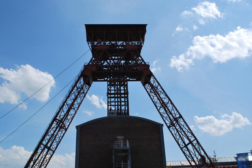 Central Pension Duisburg Exterior photo